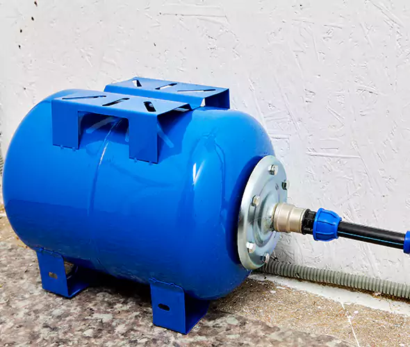Expert Plumber for Well Pressure Tank Replacement in Winchester, KY: Schedule Affordable Tank Replacement Services with Us